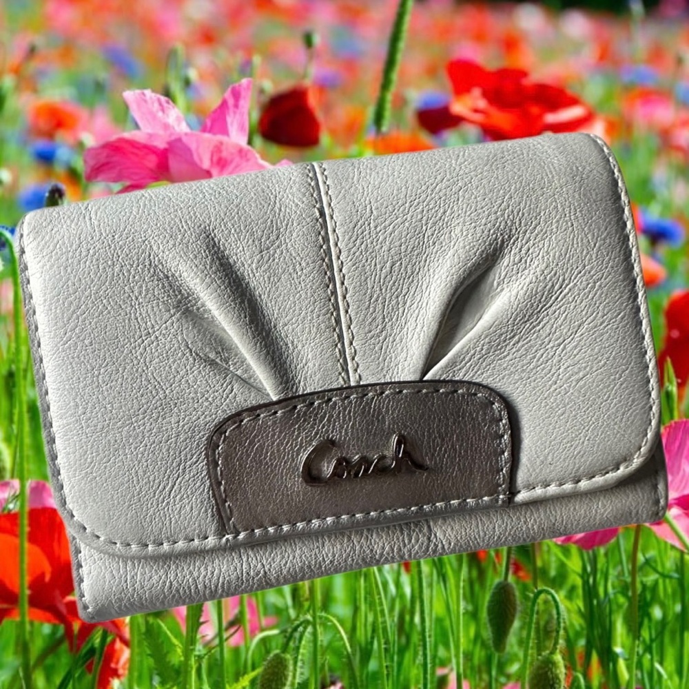 Coach White/Silver Ashley Compact Trifold Wallet